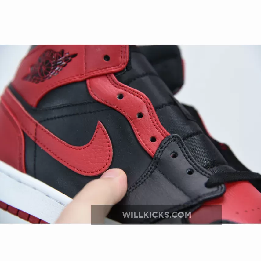 Air Jordan 1 Mid 'Bred' 554724-074 New Releases