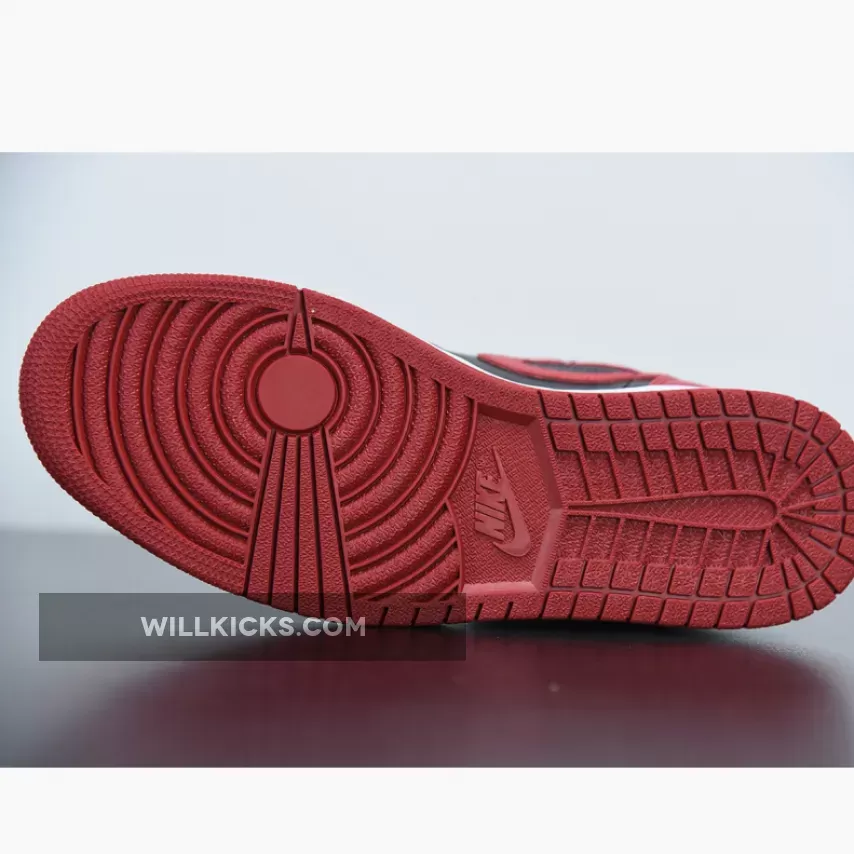 Air Jordan 1 Mid 'Bred' 554724-074 New Releases