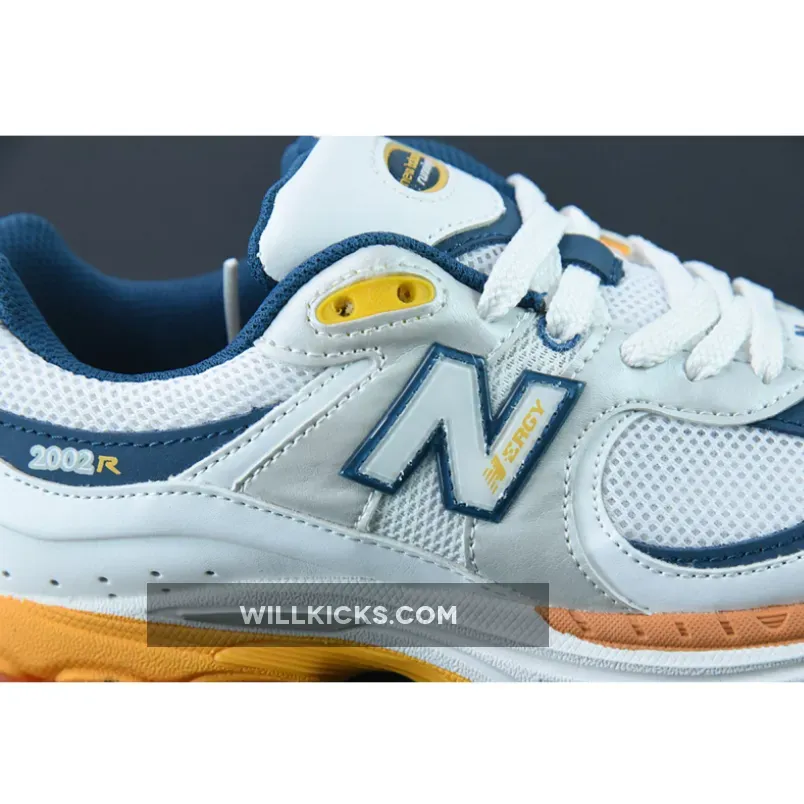 New Balance 2002R White Lagoon M2002RLA / new balance 2002r white lagoon