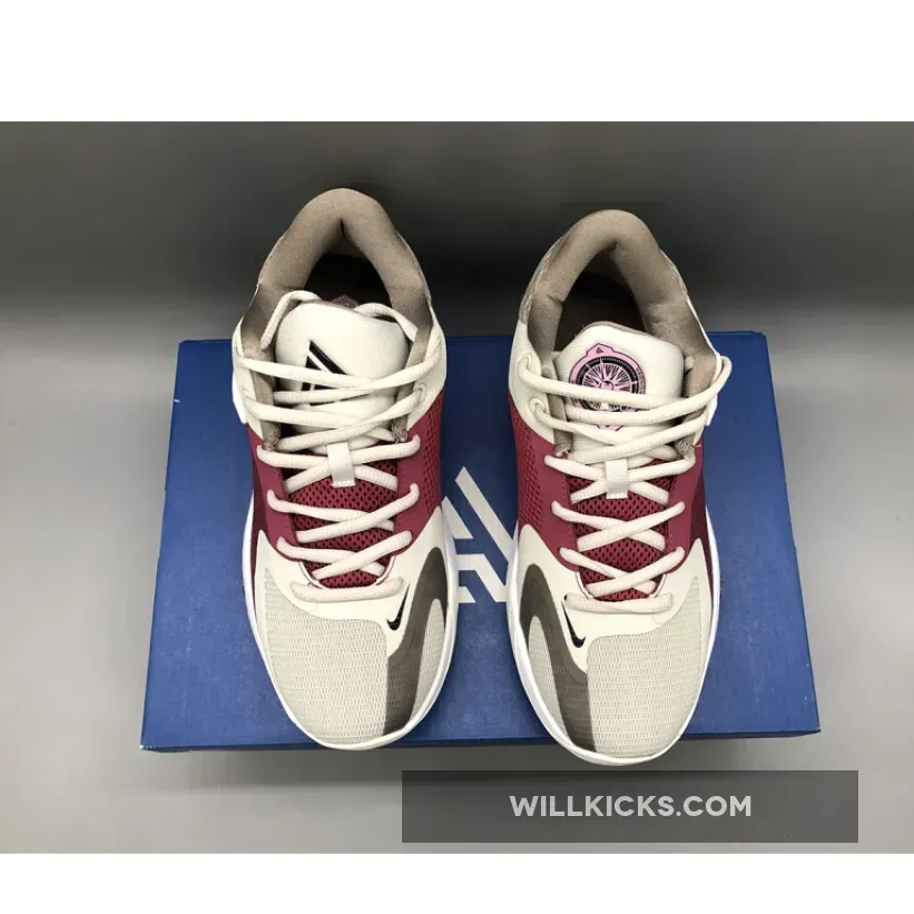 Nike Zoom Freak 4 Light Bone/Moon Fossil/Sail/Sweet Beet #zoom freaks 4