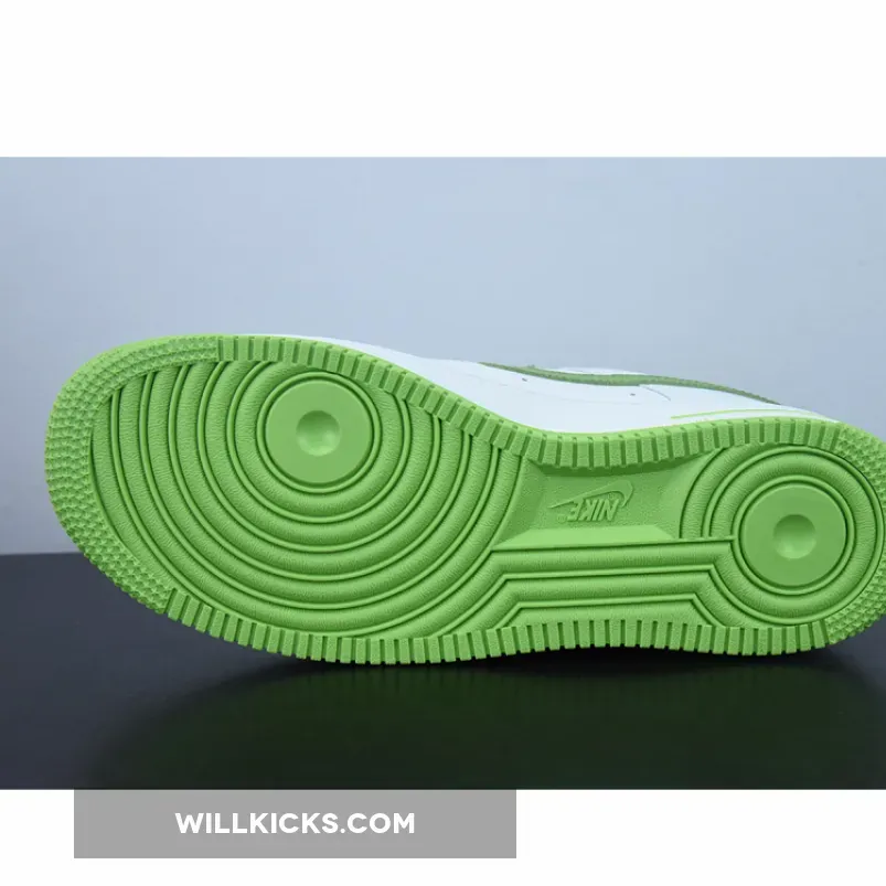Nike Air Force 1 Low White and Green DH7561-105 / nike air force 1 low green