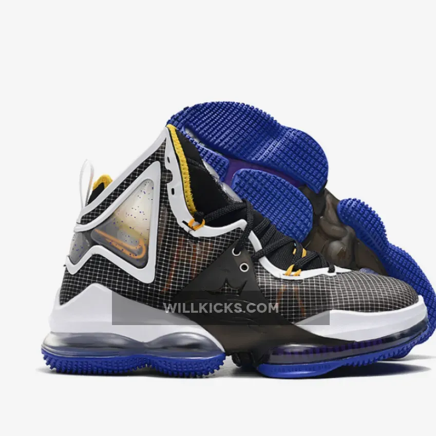 Nike LeBron 19 'Hardwood Classic' Black/White-Yellow / Lebron 19 Hardwood DC9340-002