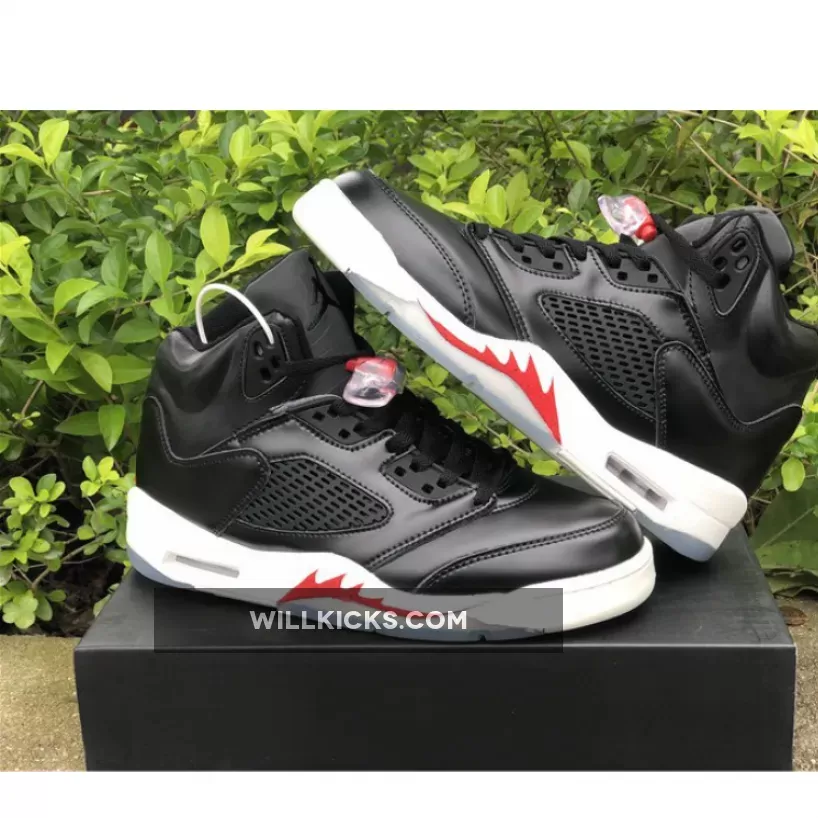 Air Jordan 5 Black/Muslin-Fire Red CT8480-001