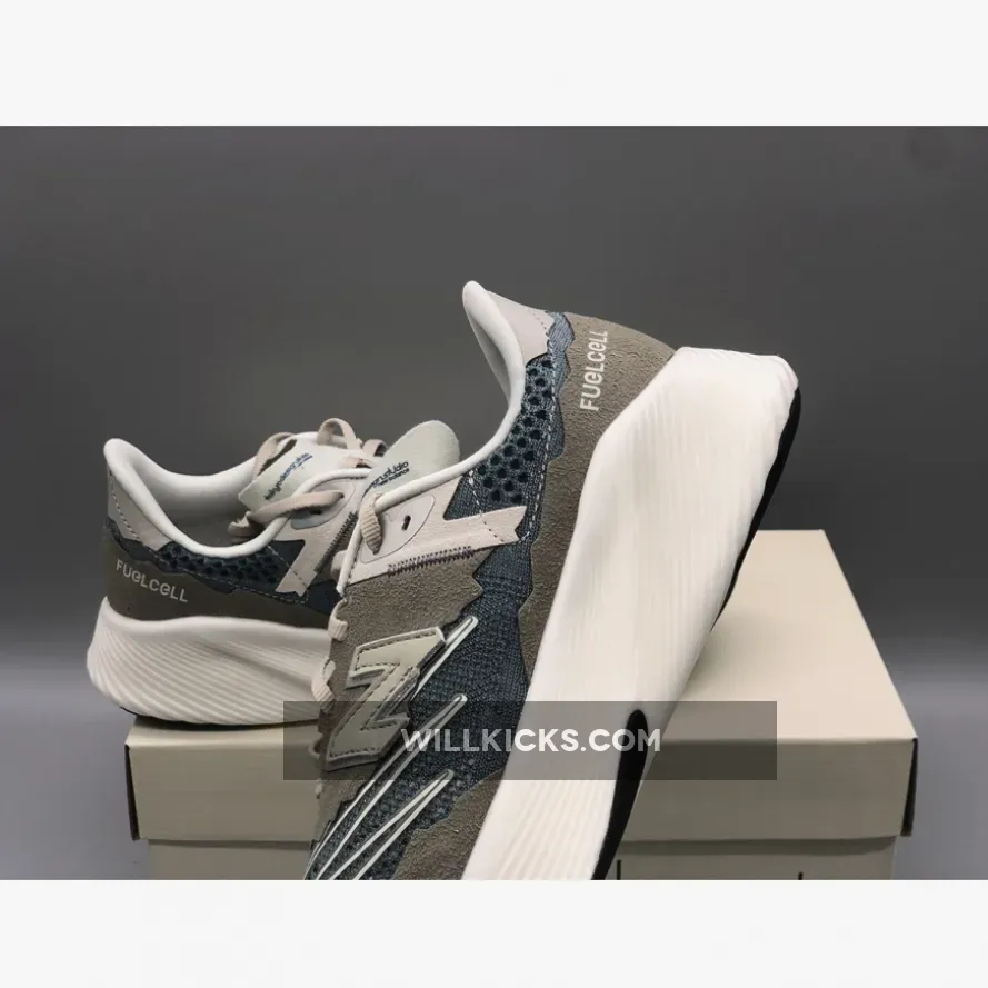 New Balance RC Elite V2 'Tokyo Design Studio' Blue/Vetiver-Light Grey / new balance tokyo design studio fuelcell rc elite v2