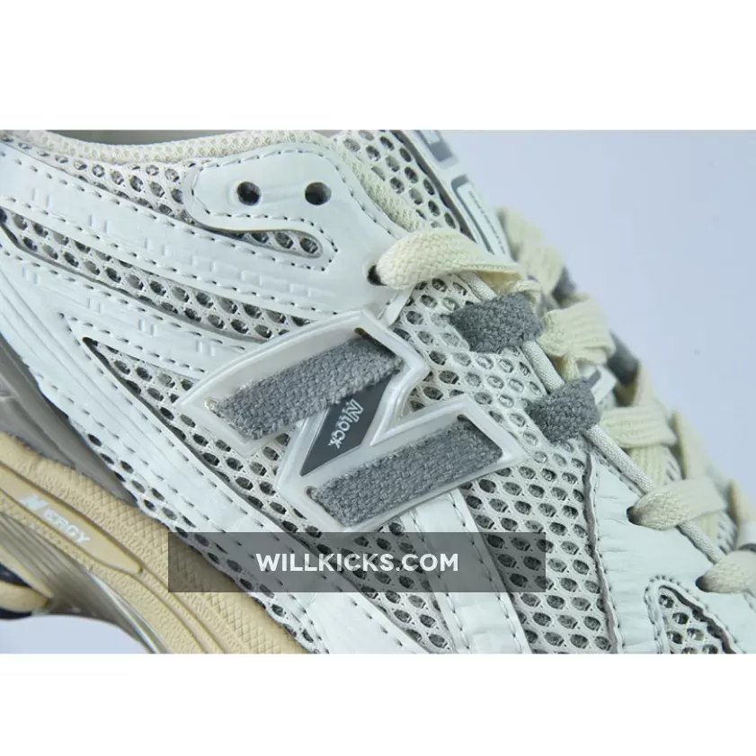 New Balance 1906R White/Grey M1906RP