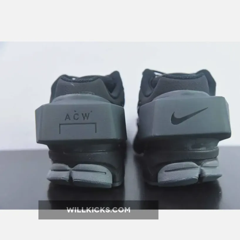 A COLD WALL x Nike Zoom Vomero 5s Black A COLD WALL x Nike Zoom Vomero 5s Black