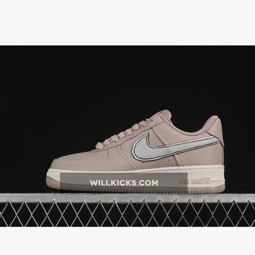 A MA MANIÉRE AIR FORCE 1 07 LOW SESAME/SILVER/SESAME A MA MANIÉRE AIR FORCE 1 07 LOW SESAME/SILVER/SESAME