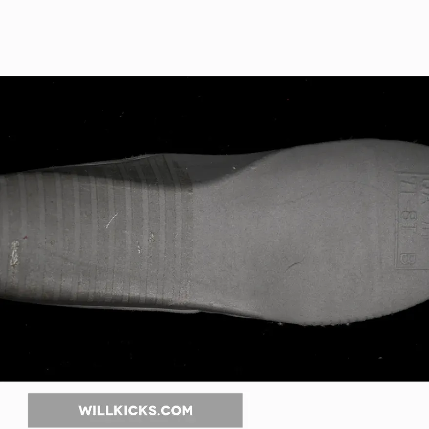 A MA MANIÉRE AIR FORCE 1 07 LOW SESAME/SILVER/SESAME A MA MANIÉRE AIR FORCE 1 07 LOW SESAME/SILVER/SESAME