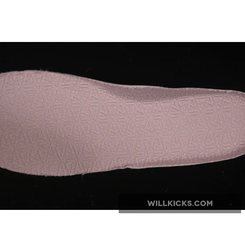 A MA MANIÉRE AIR FORCE 1 07 LOW SESAME/SILVER/SESAME A MA MANIÉRE AIR FORCE 1 07 LOW SESAME/SILVER/SESAME