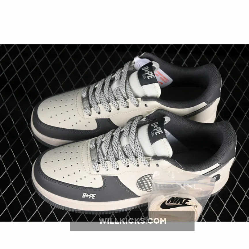 AIR FORCE 1 07 LOW BAPE WHITE/GREY AIR FORCE 1 07 LOW BAPE WHITE/GREY