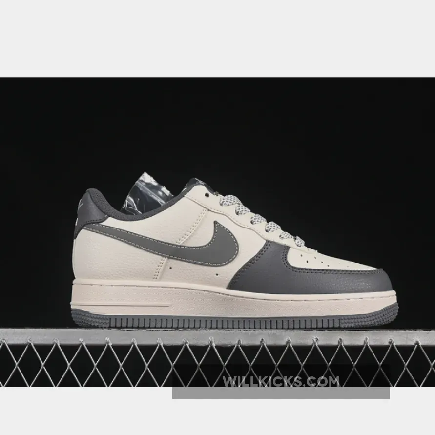 AIR FORCE 1 07 LOW BAPE WHITE/GREY AIR FORCE 1 07 LOW BAPE WHITE/GREY