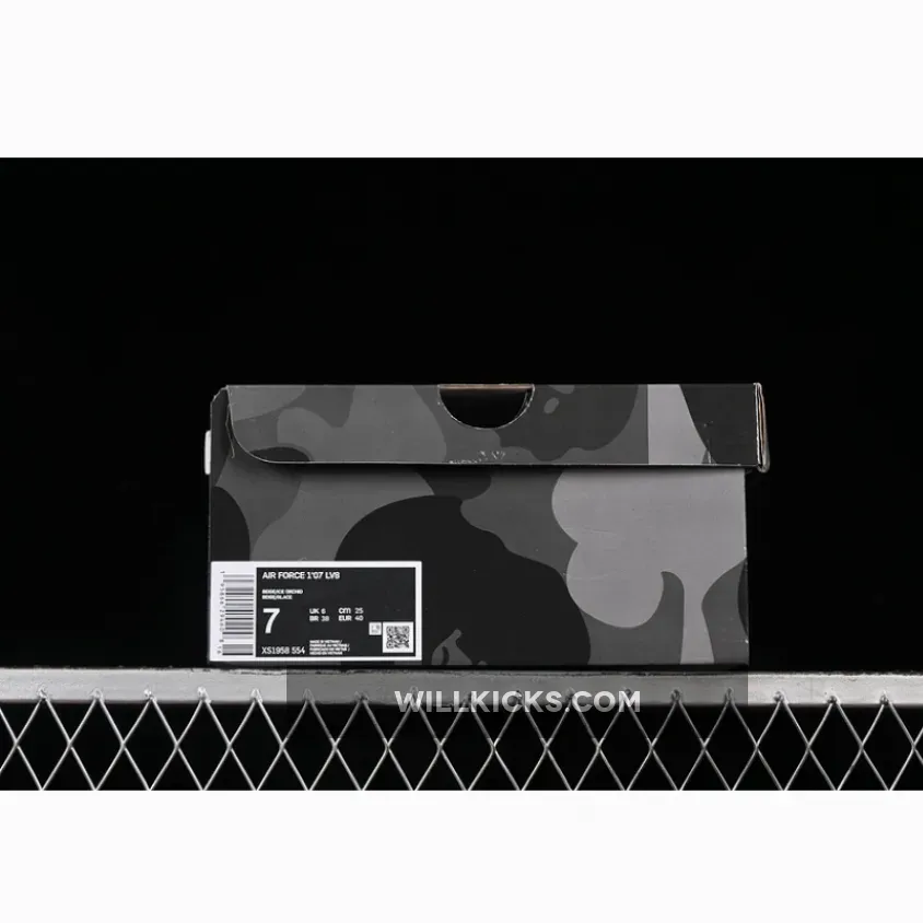 AIR FORCE 1 07 LOW BAPE WHITE/BLUE/BLACK AIR FORCE 1 07 LOW BAPE WHITE/BLUE/BLACK