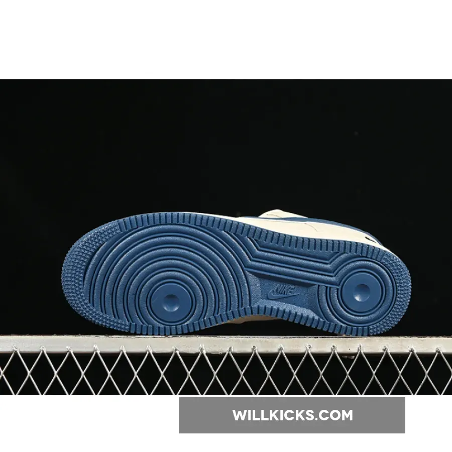 AIR FORCE 1 07 LOW BAPE WHITE/BLUE AIR FORCE 1 07 LOW BAPE WHITE/BLUE