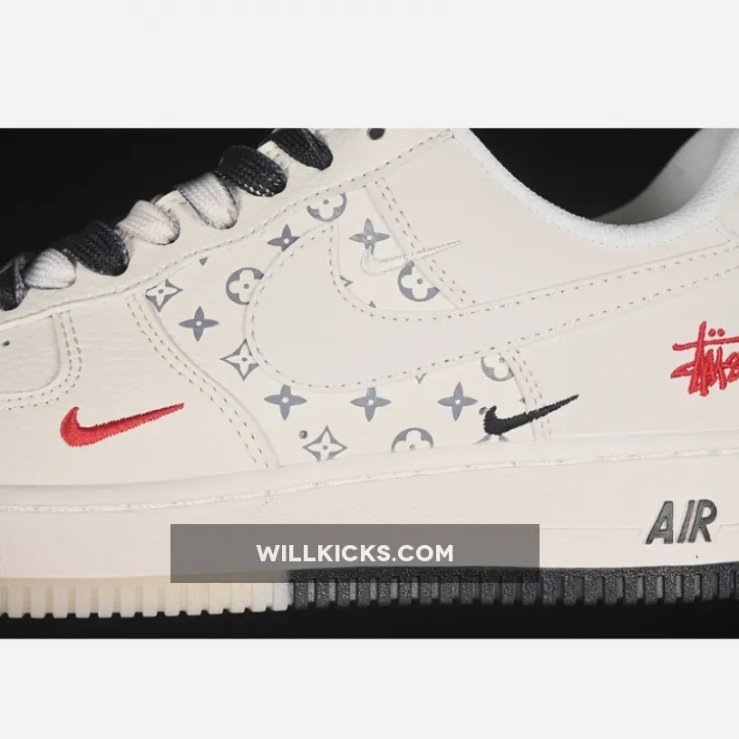 AIR FORCE 1 07 LOW BEIGE/BLACK AIR FORCE 1 07 LOW BEIGE/BLACK