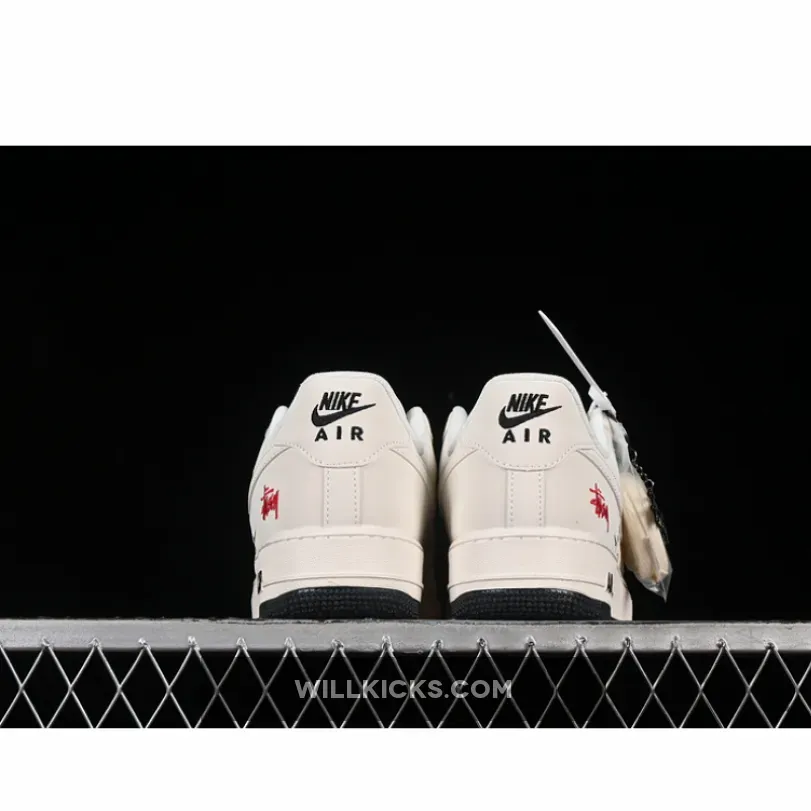 AIR FORCE 1 07 LOW BEIGE/BLACK AIR FORCE 1 07 LOW BEIGE/BLACK