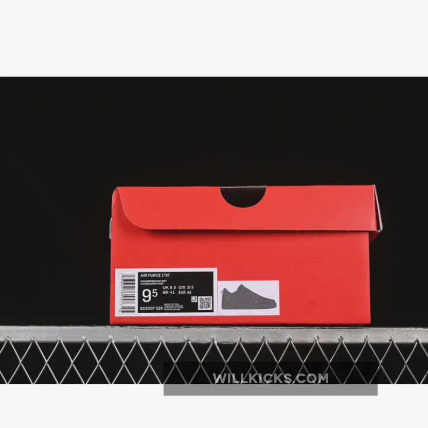 AIR FORCE 1 07 LOW BLACK AIR FORCE 1 07 LOW BLACK