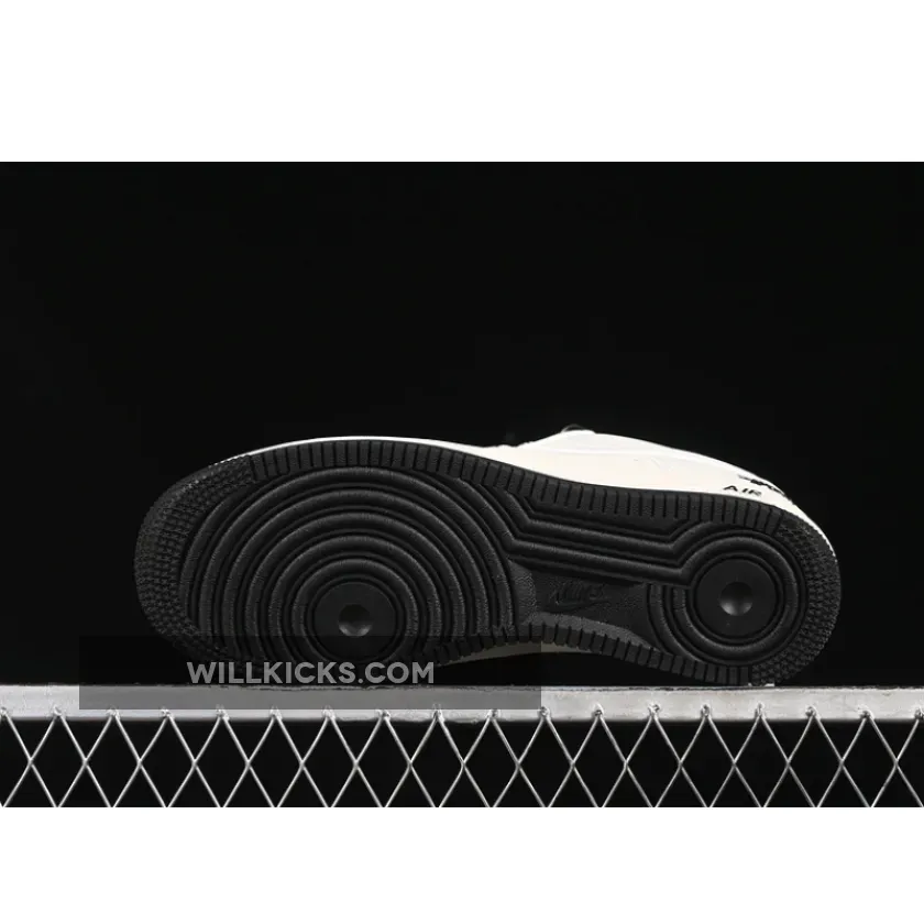 AIR FORCE 1 07 LOW BLACK/BEIGE AIR FORCE 1 07 LOW BLACK/BEIGE