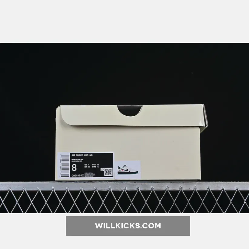 AIR FORCE 1 07 LOW BLACK/BLUE/WHITE AIR FORCE 1 07 LOW BLACK/BLUE/WHITE