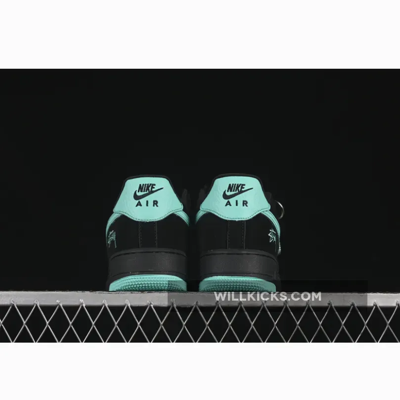AIR FORCE 1 07 LOW BLACK/GREEN AIR FORCE 1 07 LOW BLACK/GREEN
