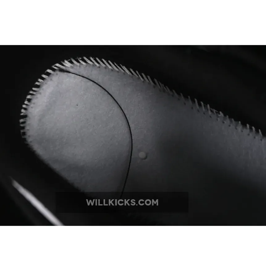 AIR FORCE 1 07 LOW BLACK/WHITE AIR FORCE 1 07 LOW BLACK/WHITE