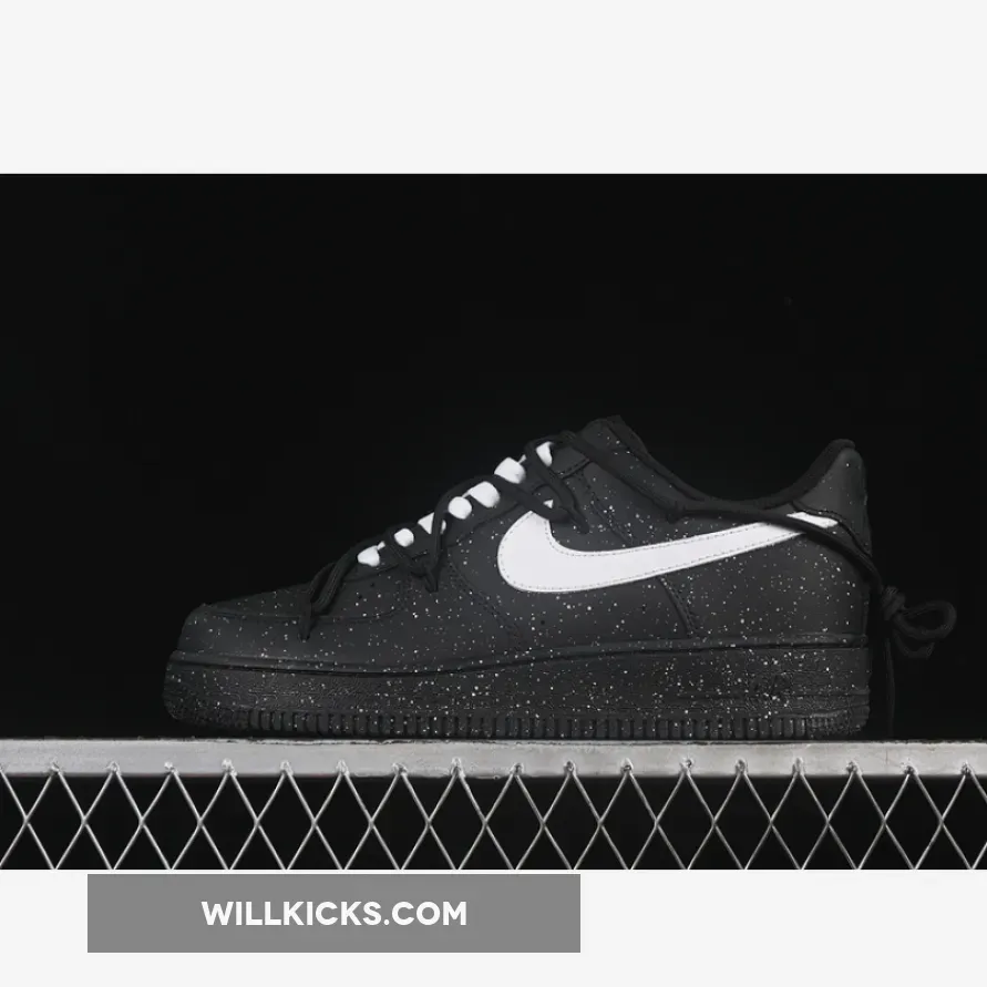 AIR FORCE 1 07 LOW BLACK/WHITE AIR FORCE 1 07 LOW BLACK/WHITE