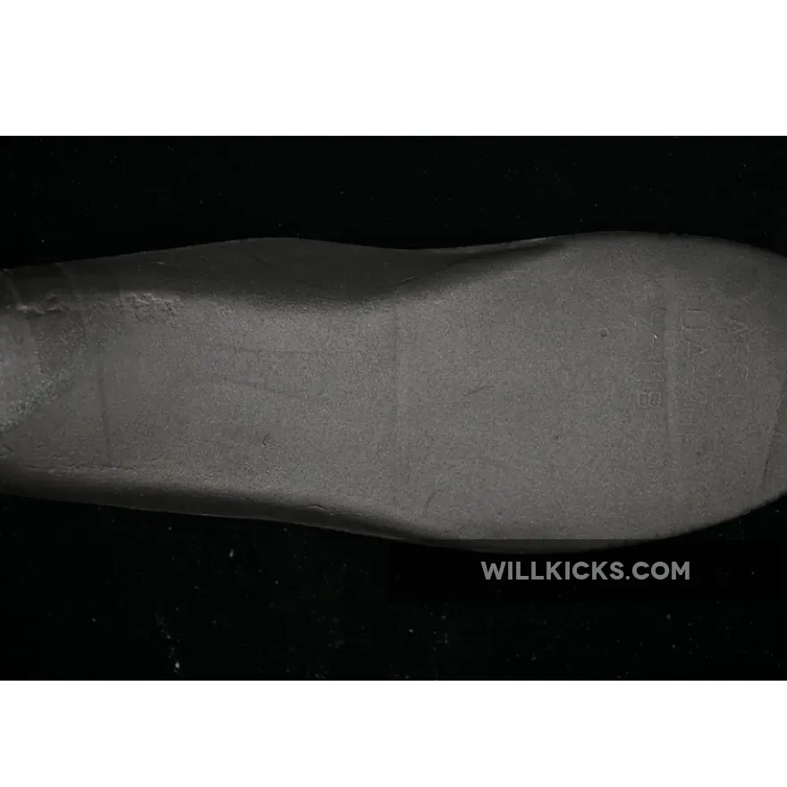 AIR FORCE 1 07 LOW BLACK/WHITE AIR FORCE 1 07 LOW BLACK/WHITE