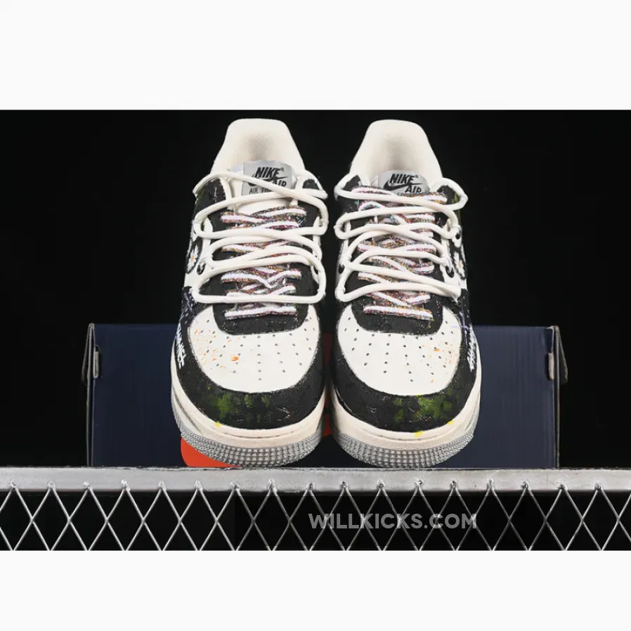 AIR FORCE 1 07 LOW BLUE DAISY WHITE/BLACK/GREY AIR FORCE 1 07 LOW BLUE DAISY WHITE/BLACK/GREY