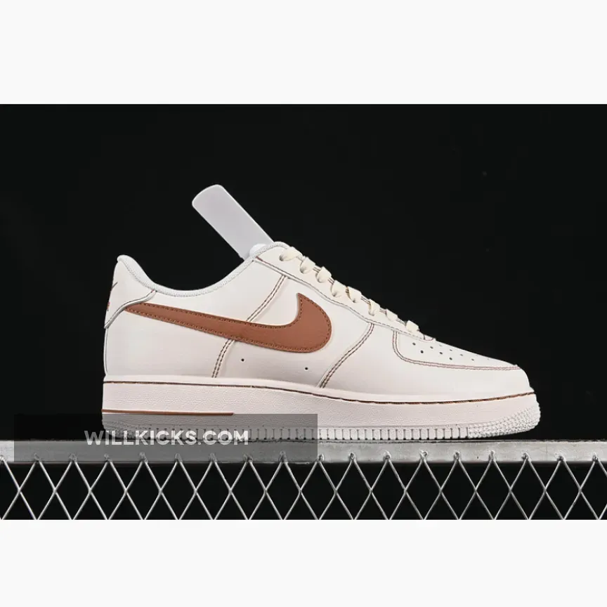 AIR FORCE 1 07 LOW BROWN/WHITE
