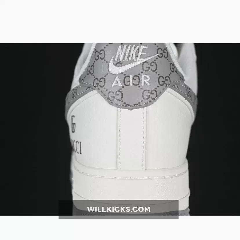 AIR FORCE 1 07 LOW CDG WHITE/GREY AIR FORCE 1 07 LOW CDG WHITE/GREY