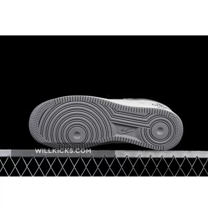 AIR FORCE 1 07 LOW CDG WHITE/GREY AIR FORCE 1 07 LOW CDG WHITE/GREY