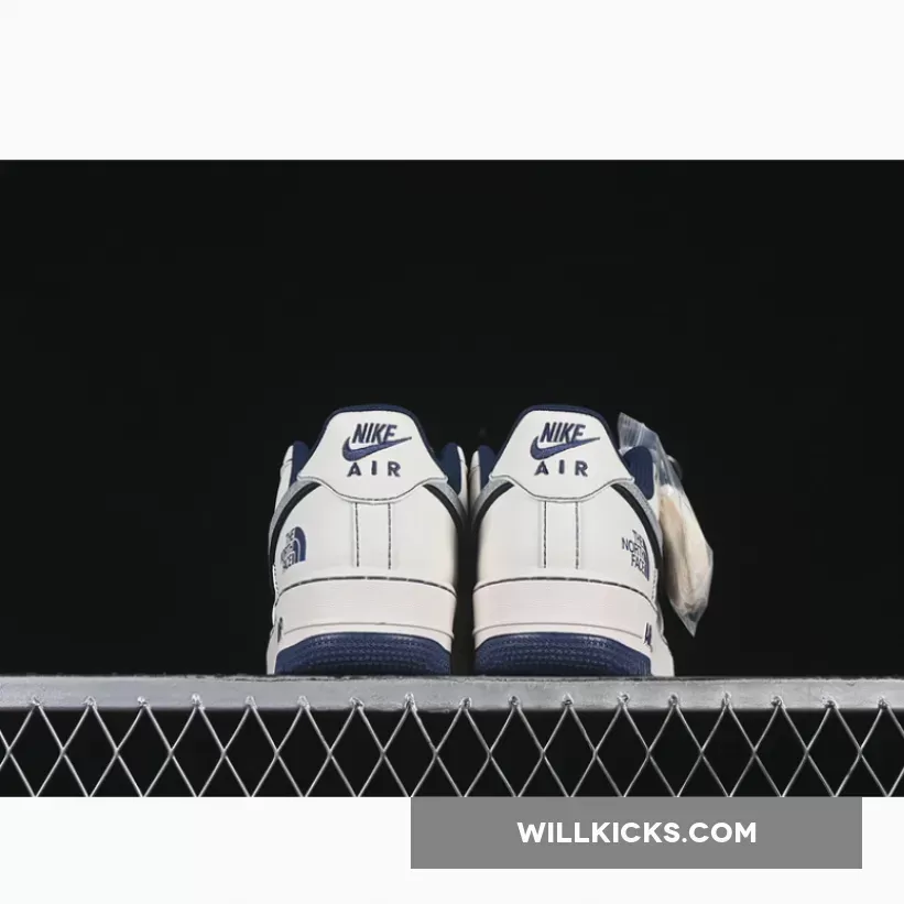 AIR FORCE 1 07 LOW CDG WHITE/GREY/BLUE AIR FORCE 1 07 LOW CDG WHITE/GREY/BLUE