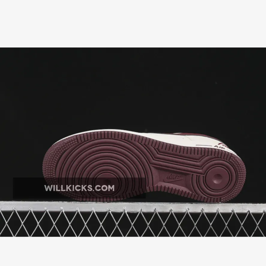 AIR FORCE 1 07 LOW DREAMK WHITE/RED AIR FORCE 1 07 LOW DREAMK WHITE/RED