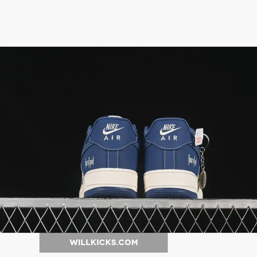 AIR FORCE 1 07 LOW FOG WHITE/BLUE AIR FORCE 1 07 LOW FOG WHITE/BLUE