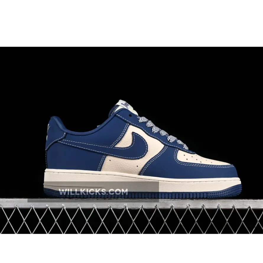 AIR FORCE 1 07 LOW FOG WHITE/BLUE AIR FORCE 1 07 LOW FOG WHITE/BLUE