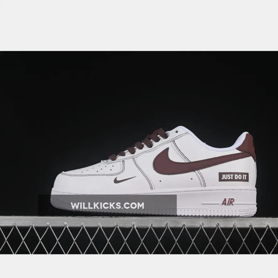 AIR FORCE 1 07 LOW JUST WHITE/BROWN AIR FORCE 1 07 LOW JUST WHITE/BROWN