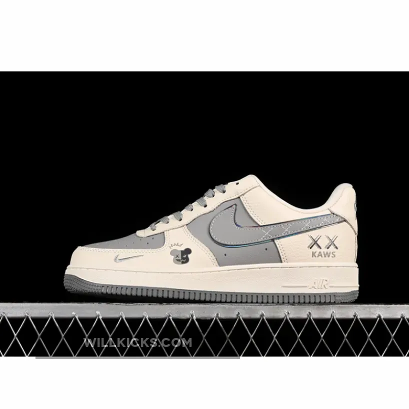 AIR FORCE 1 07 LOW KAWS WHITE/GREY