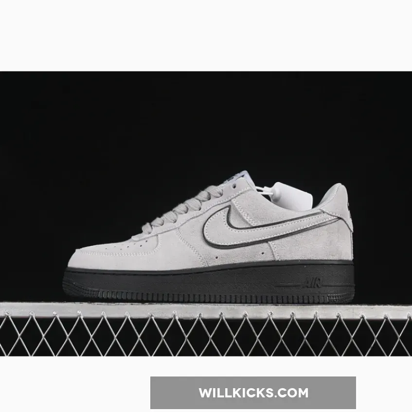 AIR FORCE 1 07 LOW LIGHT SMOKE GREY/BLACK