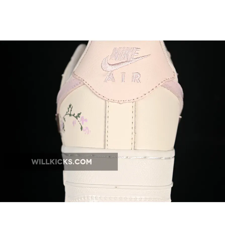 AIR FORCE 1 07 LOW LIGHT PINK FLOWERS BEIGE/PINK AIR FORCE 1 07 LOW LIGHT PINK FLOWERS BEIGE/PINK