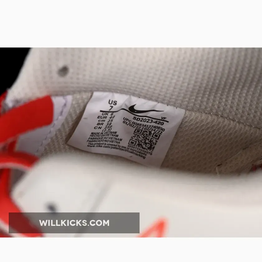 AIR FORCE 1 07 LOW LOVE BRAIN WHITE/RED AIR FORCE 1 07 LOW LOVE BRAIN WHITE/RED