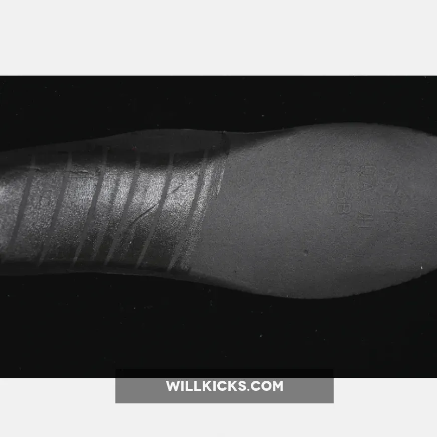 AIR FORCE 1 07 LOW RED/BLACK AIR FORCE 1 07 LOW RED/BLACK