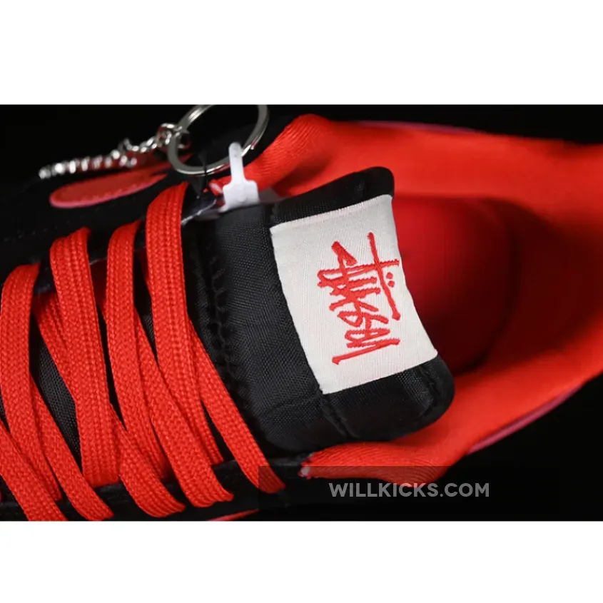 AIR FORCE 1 07 LOW RED/BLACK AIR FORCE 1 07 LOW RED/BLACK