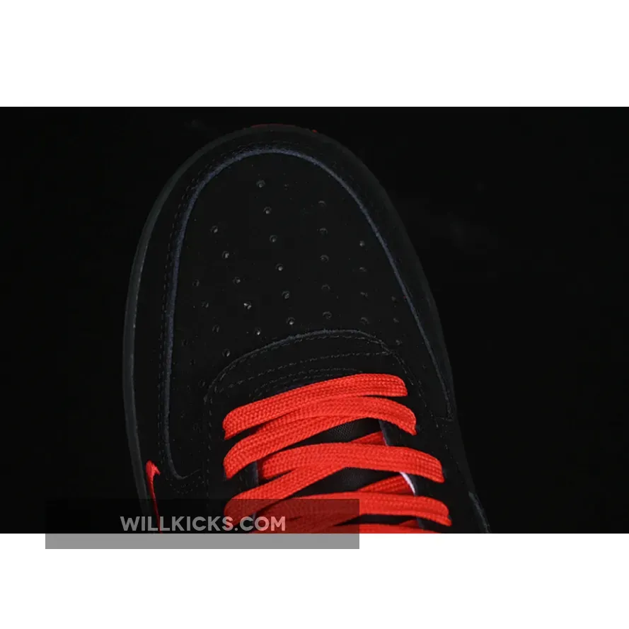 AIR FORCE 1 07 LOW RED/BLACK AIR FORCE 1 07 LOW RED/BLACK