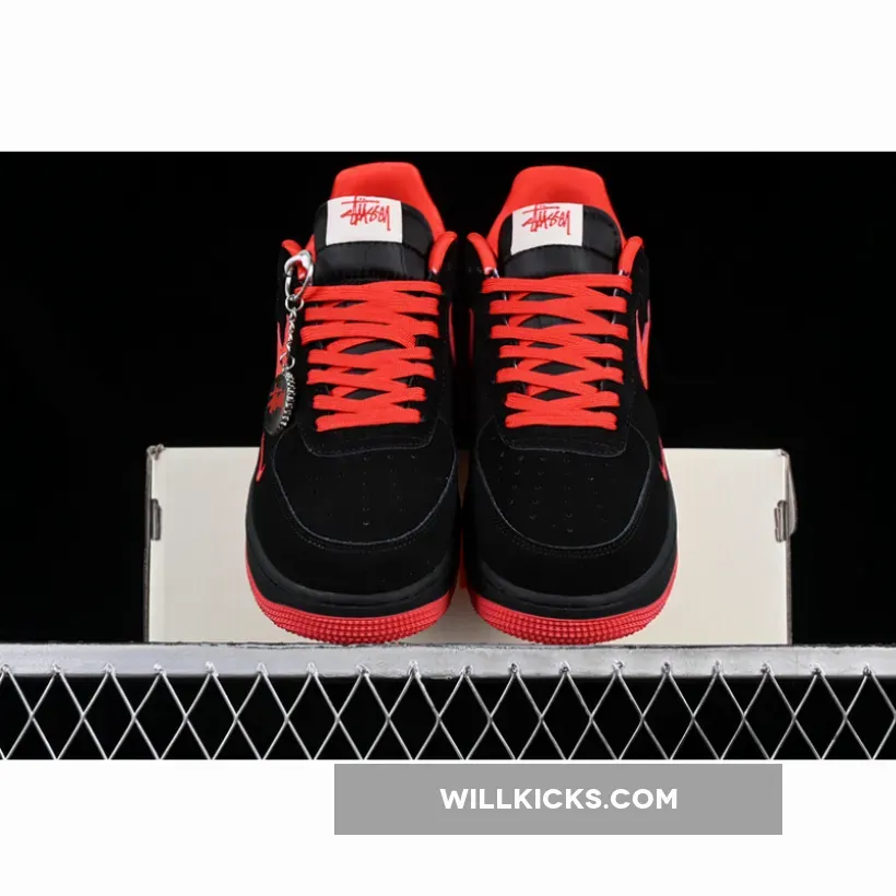 AIR FORCE 1 07 LOW RED/BLACK AIR FORCE 1 07 LOW RED/BLACK