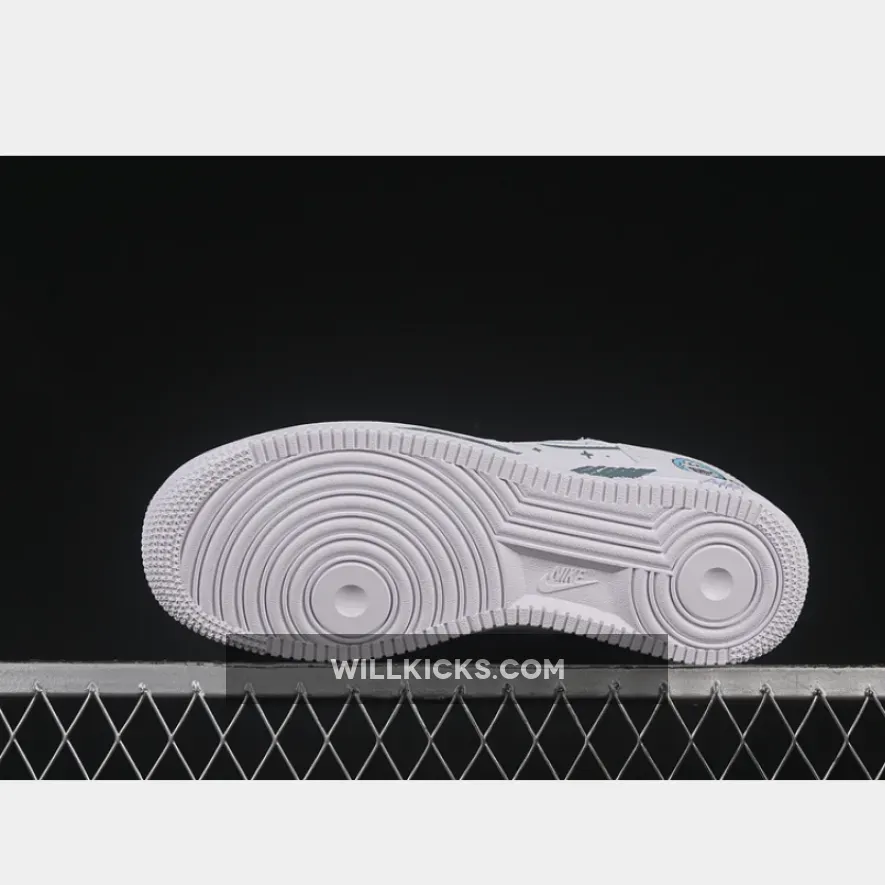 AIR FORCE 1 07 LOW SESAME STREET WHITE/PURPLE AIR FORCE 1 07 LOW SESAME STREET WHITE/PURPLE