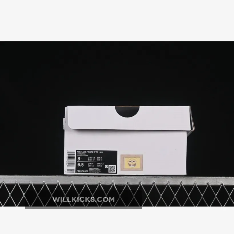 AIR FORCE 1 07 LOW SPONGEBOB SQUAREPANTS WHITE/PINK/YELLOW AIR FORCE 1 07 LOW SPONGEBOB SQUAREPANTS WHITE/PINK/YELLOW