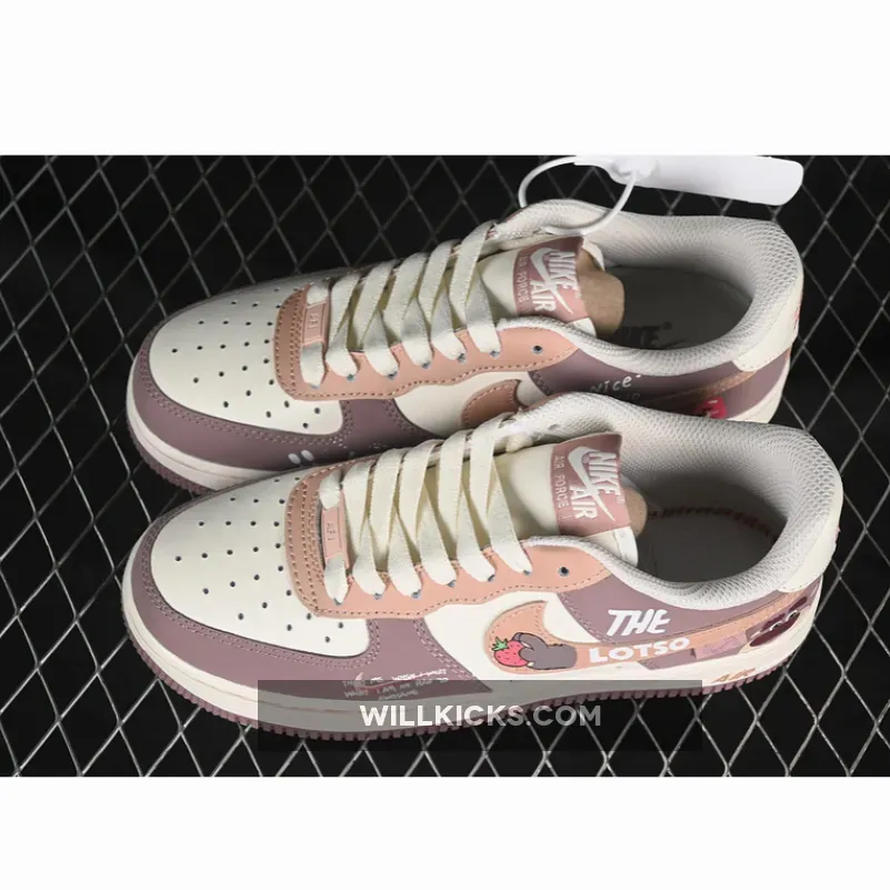 AIR FORCE 1 07 LOW STRAWBERRY BEAR WHITE/BROWN/PURPLE AIR FORCE 1 07 LOW STRAWBERRY BEAR WHITE/BROWN/PURPLE