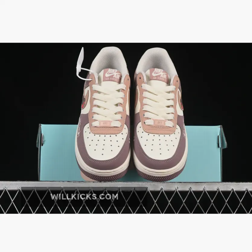 AIR FORCE 1 07 LOW STRAWBERRY BEAR WHITE/BROWN/PURPLE AIR FORCE 1 07 LOW STRAWBERRY BEAR WHITE/BROWN/PURPLE