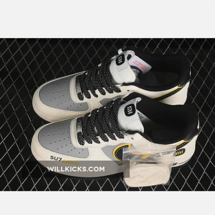AIR FORCE 1 07 LOW SU7-ULTRA WHITE/BLACK/GREY/YELLOW AIR FORCE 1 07 LOW SU7-ULTRA WHITE/BLACK/GREY/YELLOW