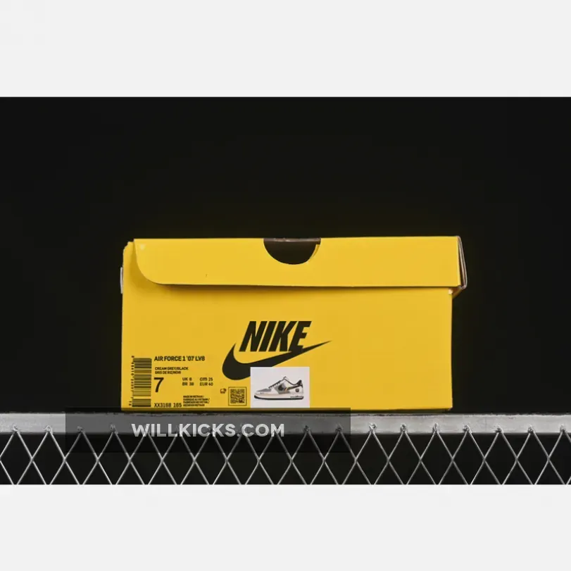 AIR FORCE 1 07 LOW SU7-ULTRA WHITE/BLACK/GREY/YELLOW AIR FORCE 1 07 LOW SU7-ULTRA WHITE/BLACK/GREY/YELLOW