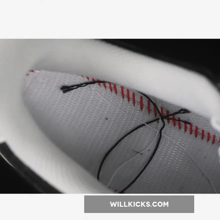 AIR FORCE 1 07 LOW SUP WHITE/BLACK AIR FORCE 1 07 LOW SUP WHITE/BLACK